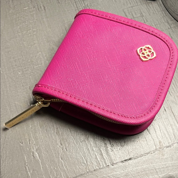 Kendra Scott Hot Pink Zip Jewelry Wallet Travel Pouch Case - Picture 2 of 3